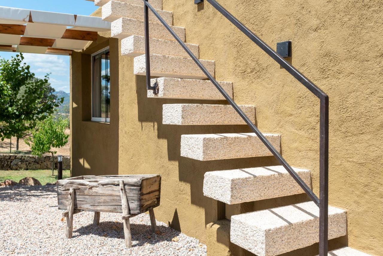 Villa Tre Nibbari San Pantaleo Esterno foto